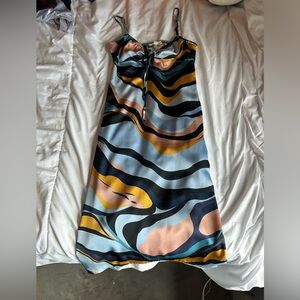 100% Polyester Midi Dress